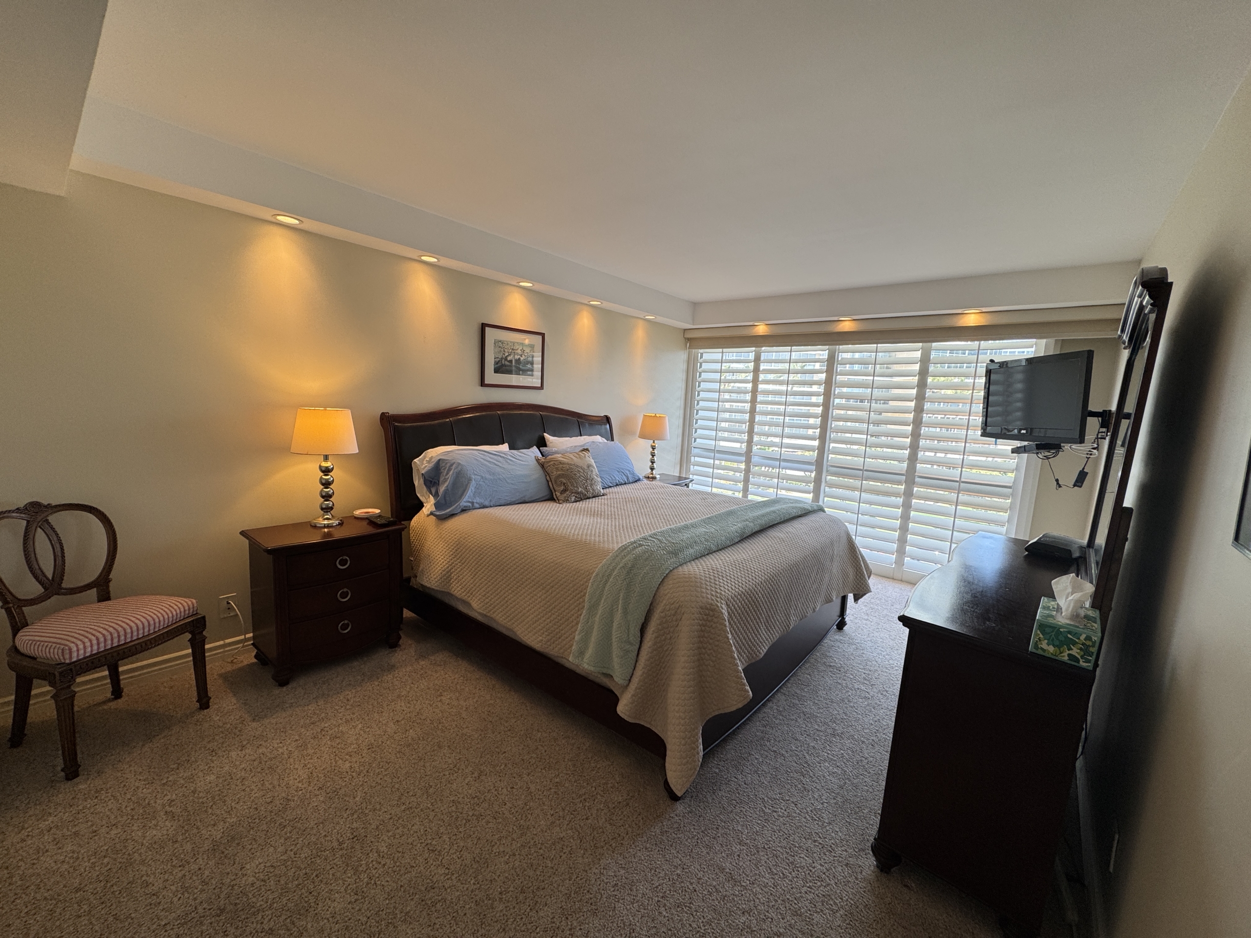(#32027) Ocean & Bay View Condo – Two Bedroom
