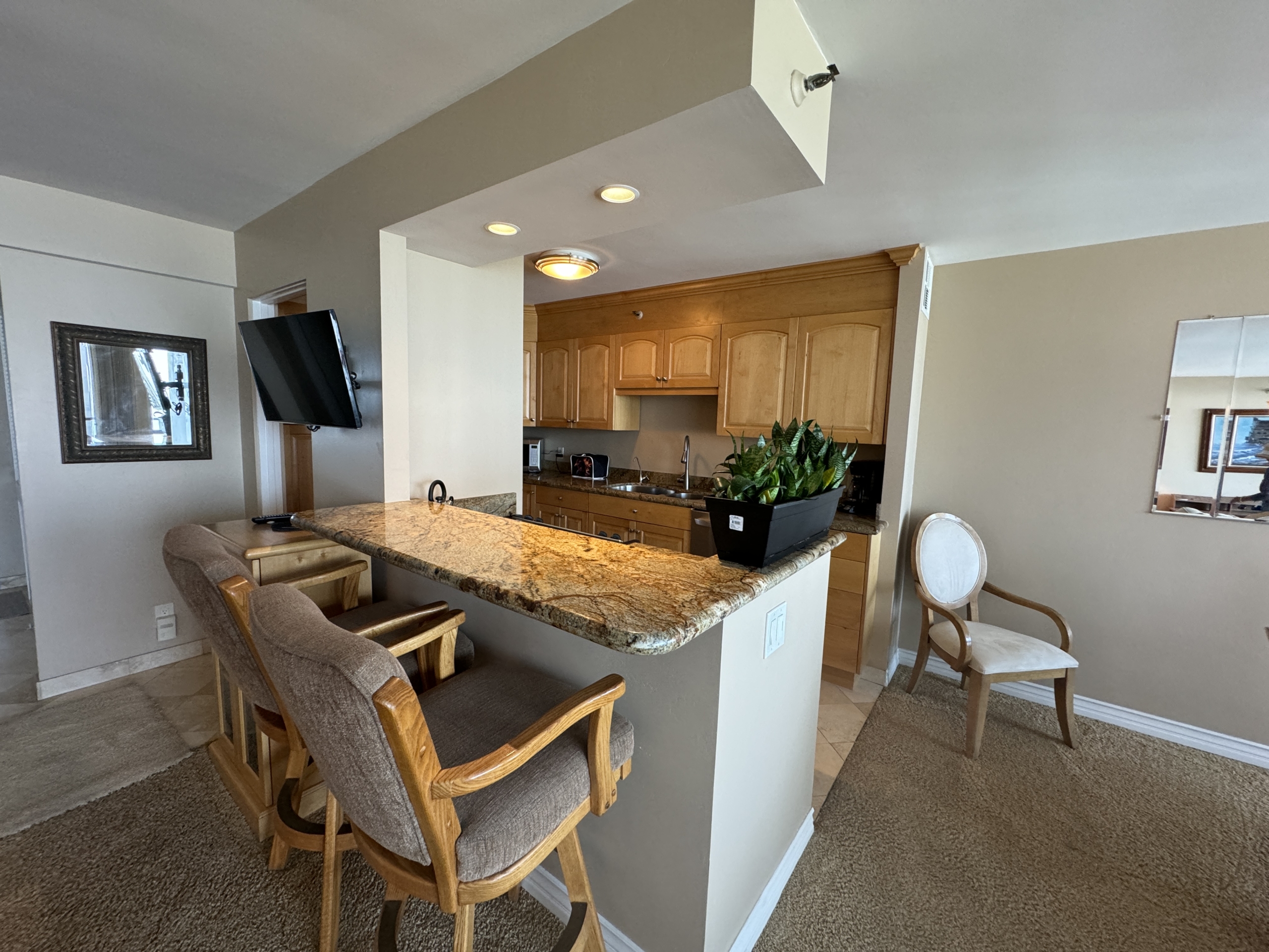 (#87057) Large Oceanfront One Bedroom