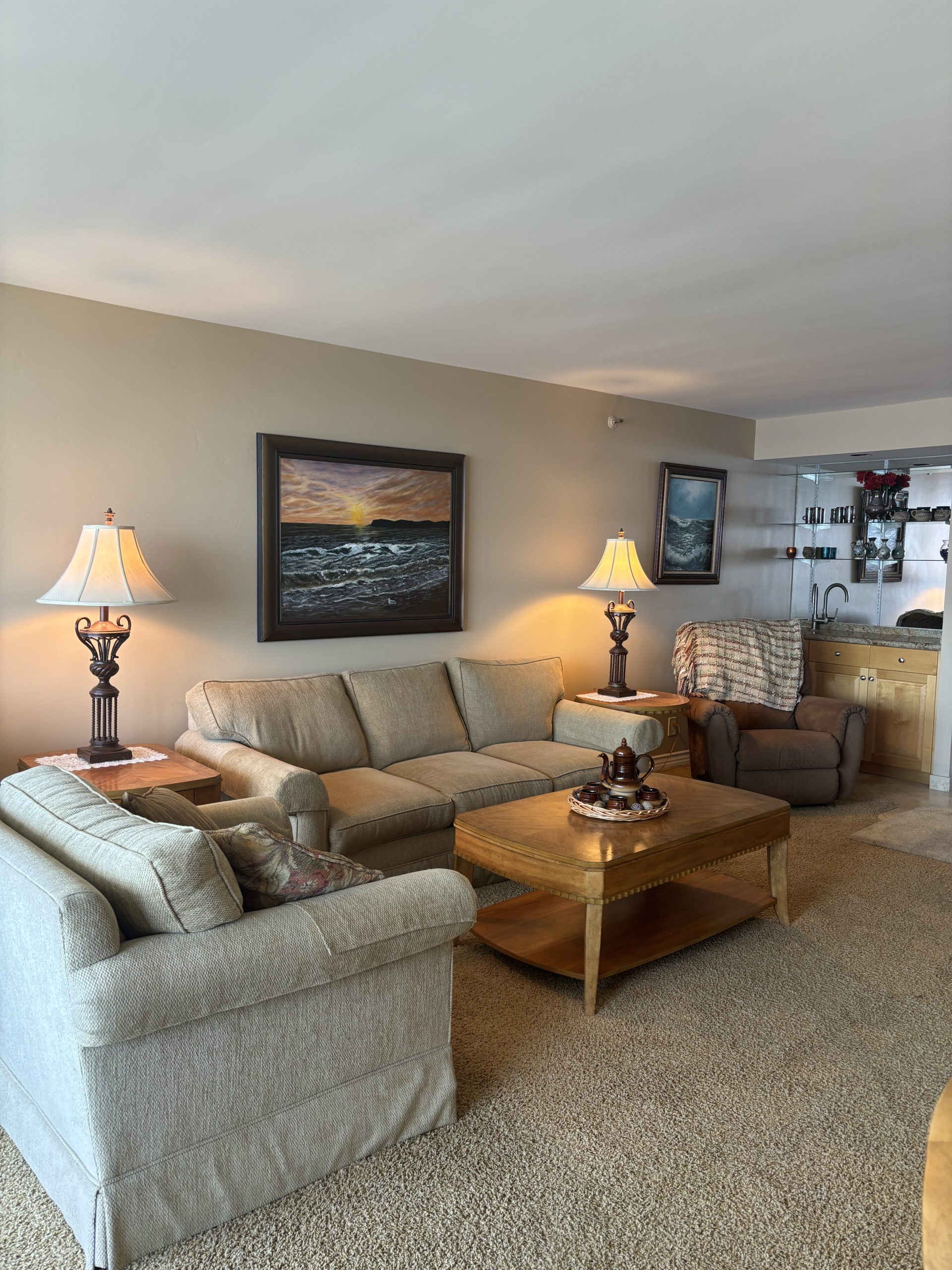(#87057) Large Oceanfront One Bedroom