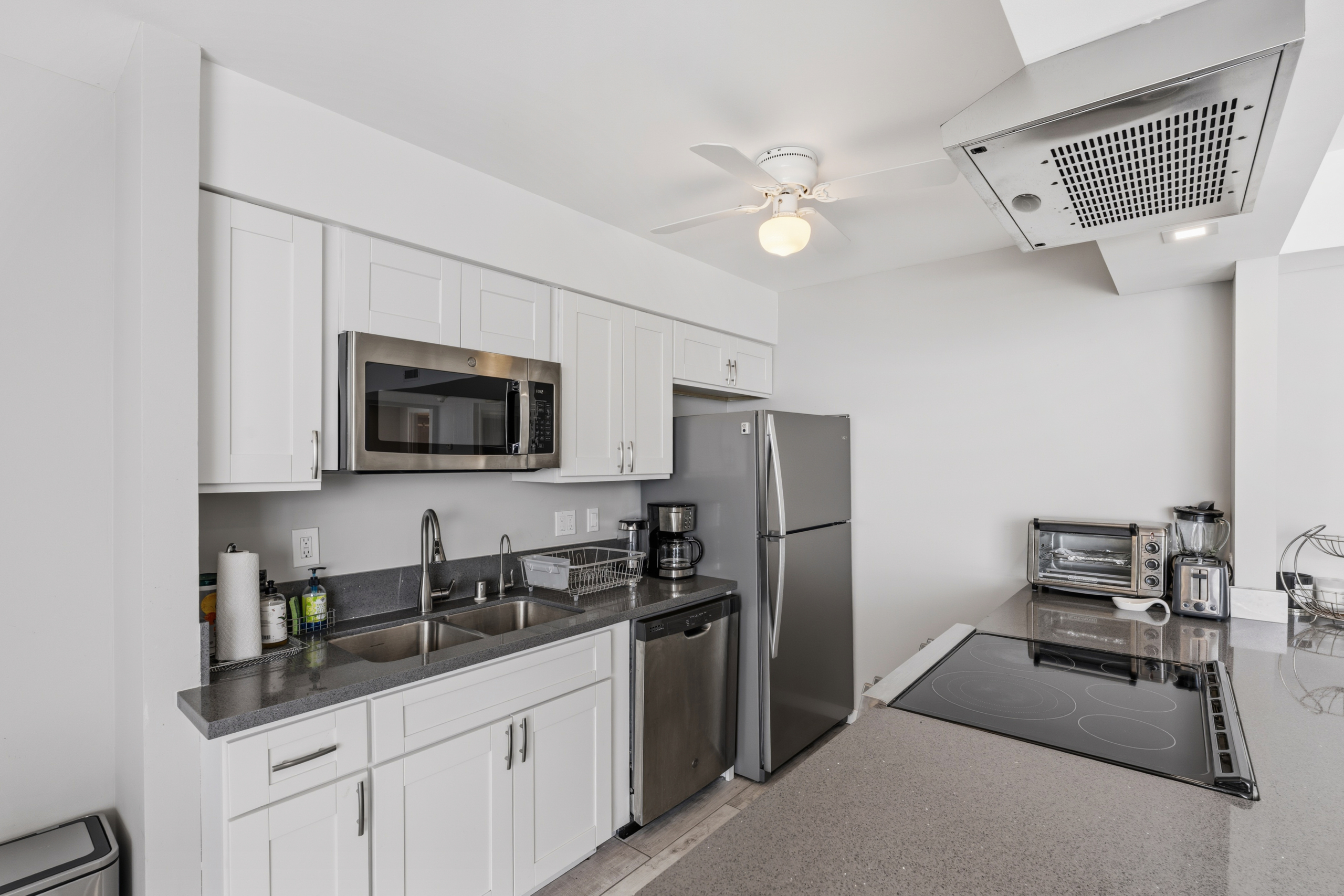 (#312088) Beautiful One Bedroom Oceanfront
