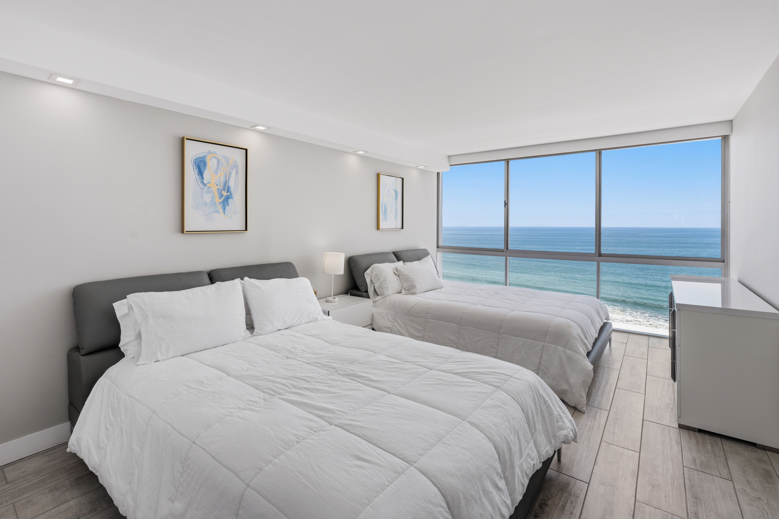 (#312088) Beautiful One Bedroom Oceanfront