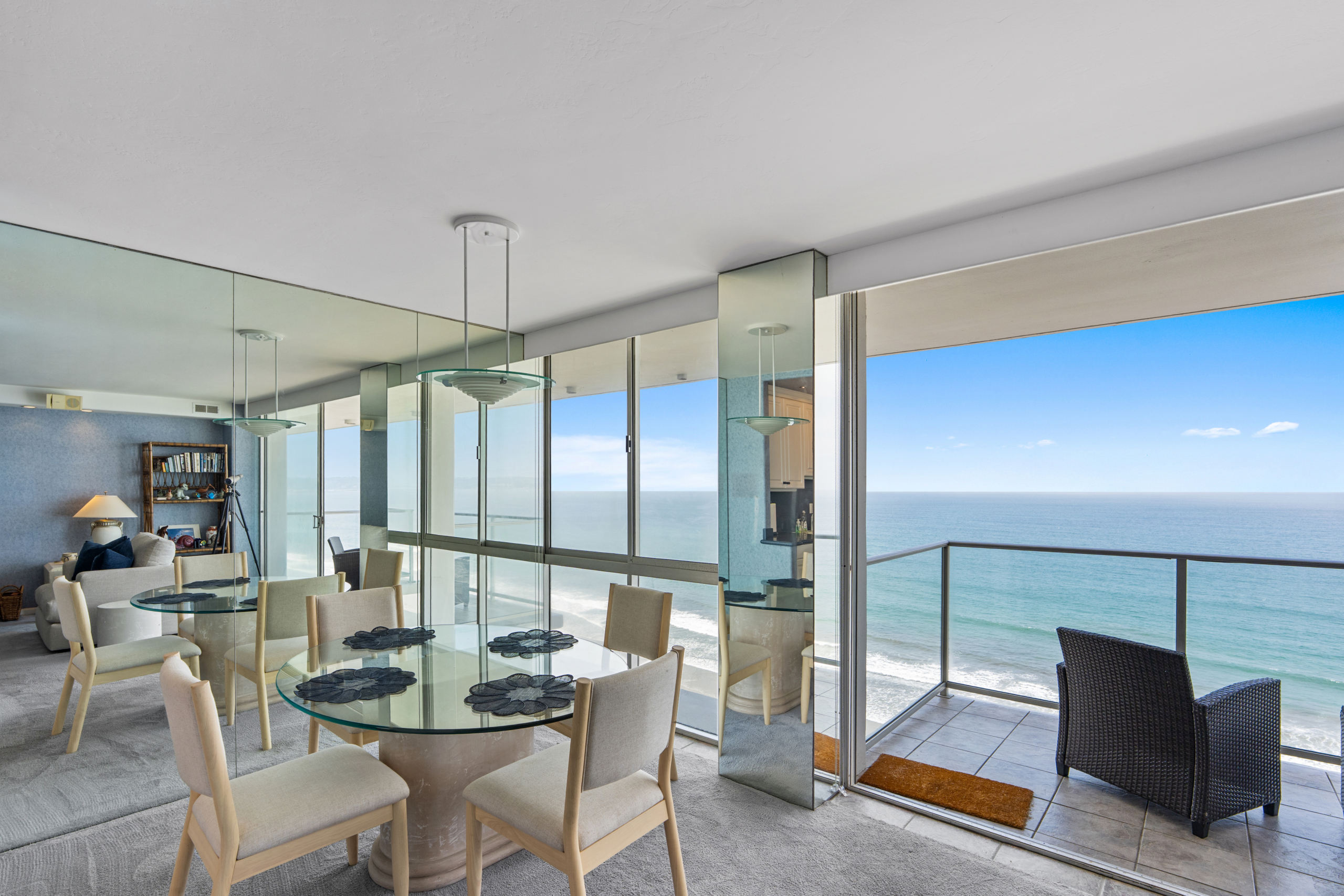 (#318078) One Bedroom Oceanfront Penthouse